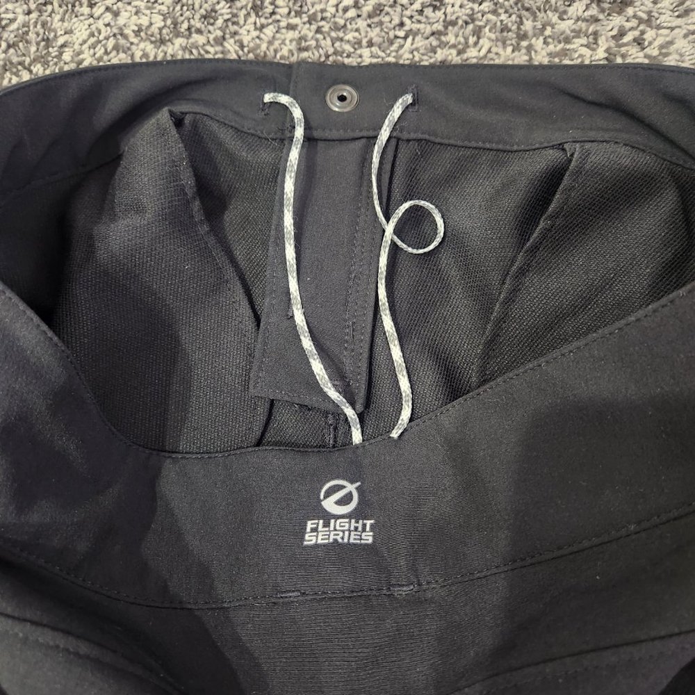 The North Face Flight Series Black Women's Capris Size 6 - Picture 7 of 7